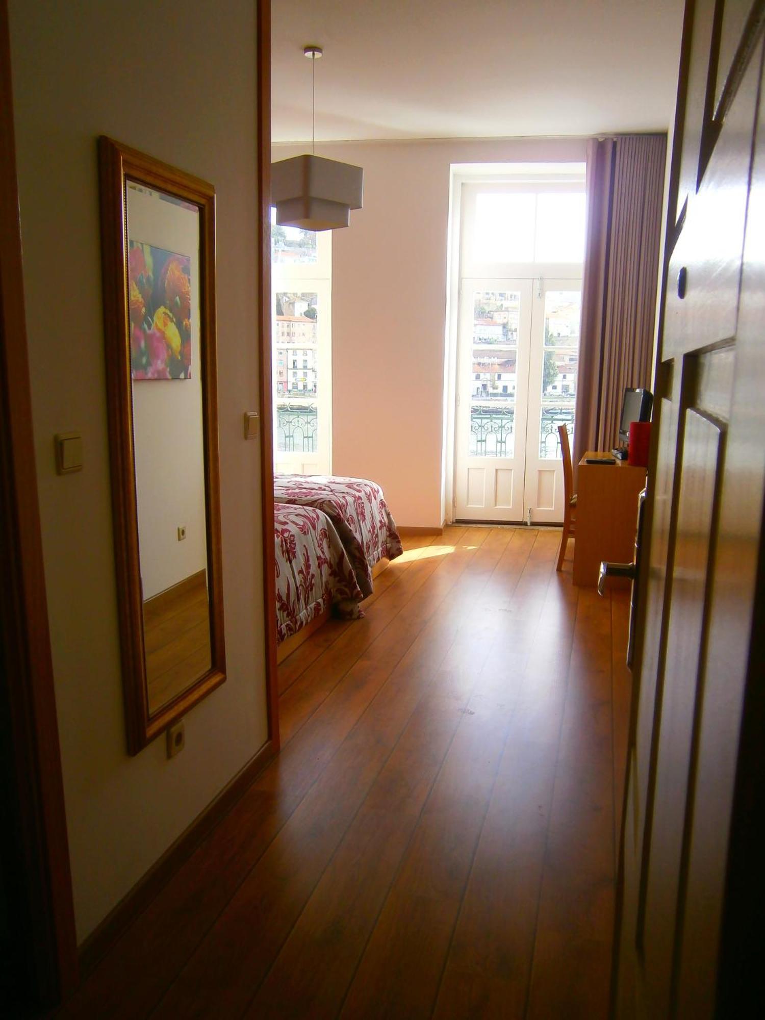 Apartamentos Sobre O Douro Porto Exterior foto