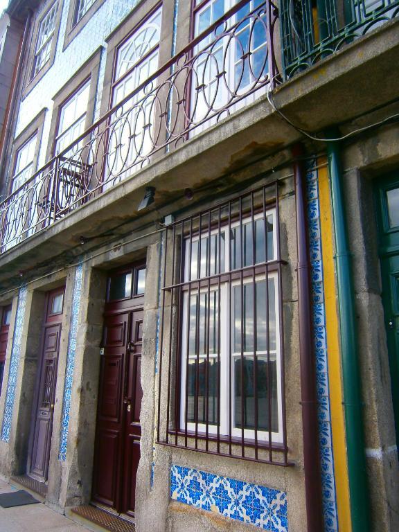 Apartamentos Sobre O Douro Porto Exterior foto